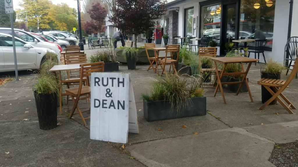 How some restaurants in Victoria, B.C. adapted during the pandemic